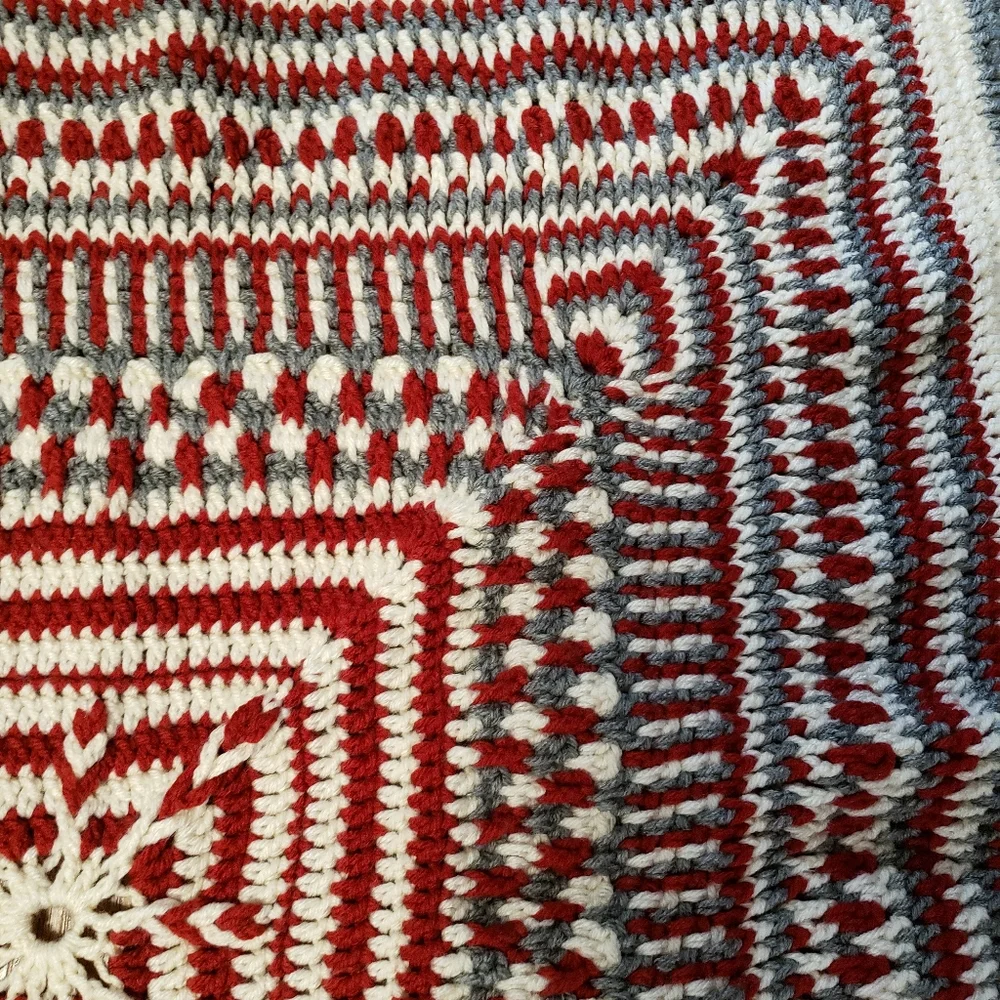 Vintage Quilt Afgan Throw Red Grey White68" × 44" in  New - Picture 11 of 14